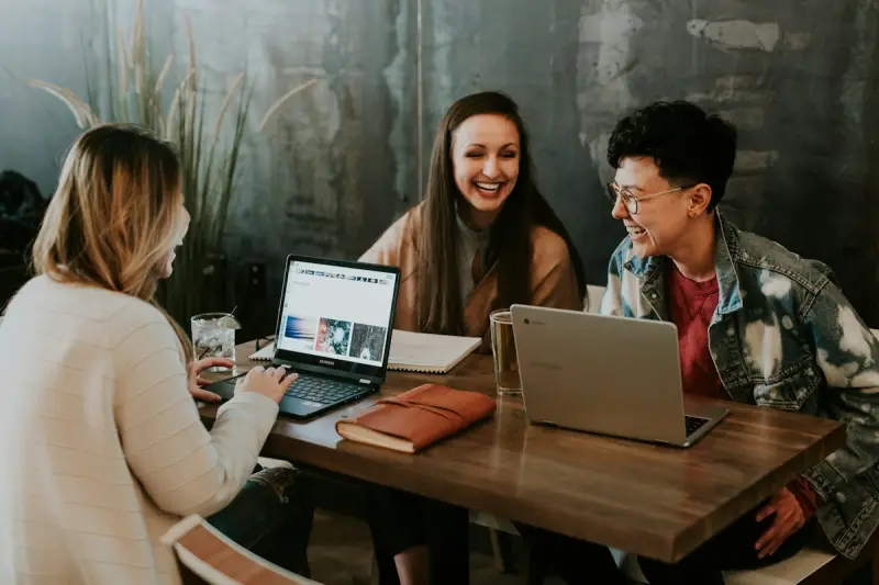 Flexible online learning on laptop
